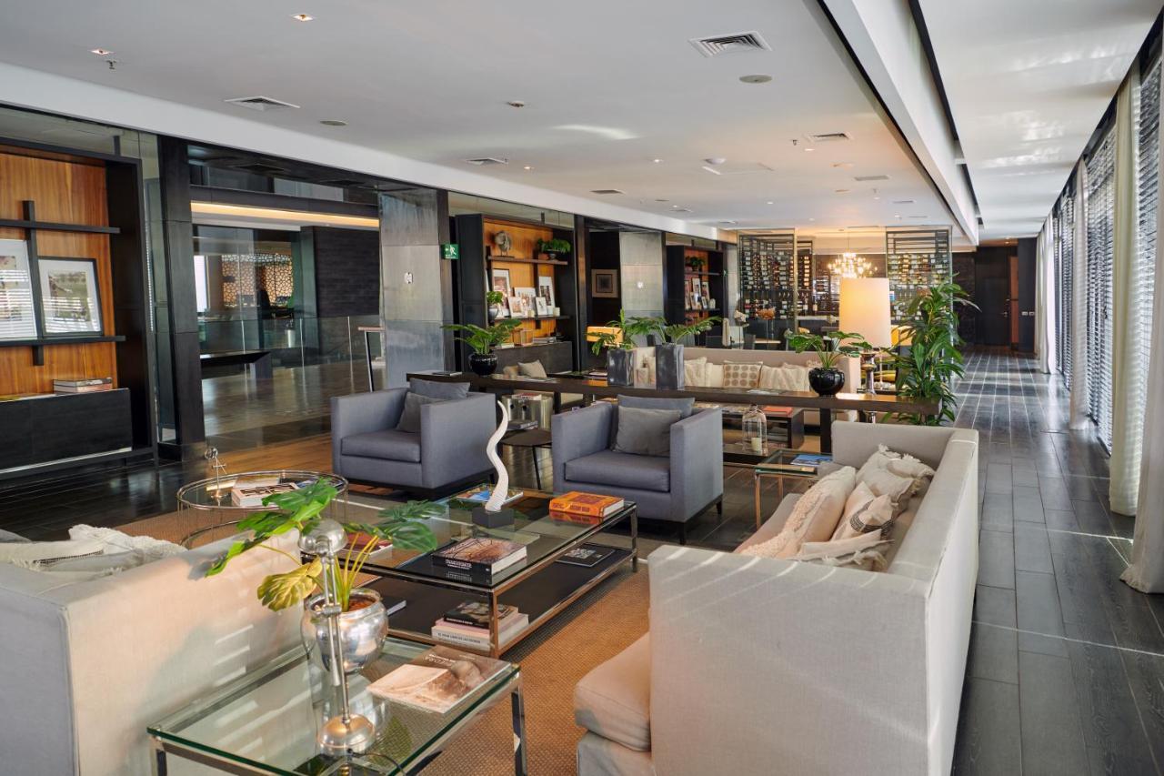 Wyndham Santiago Pettra Hotel Ngoại thất bức ảnh The lounge at the airport