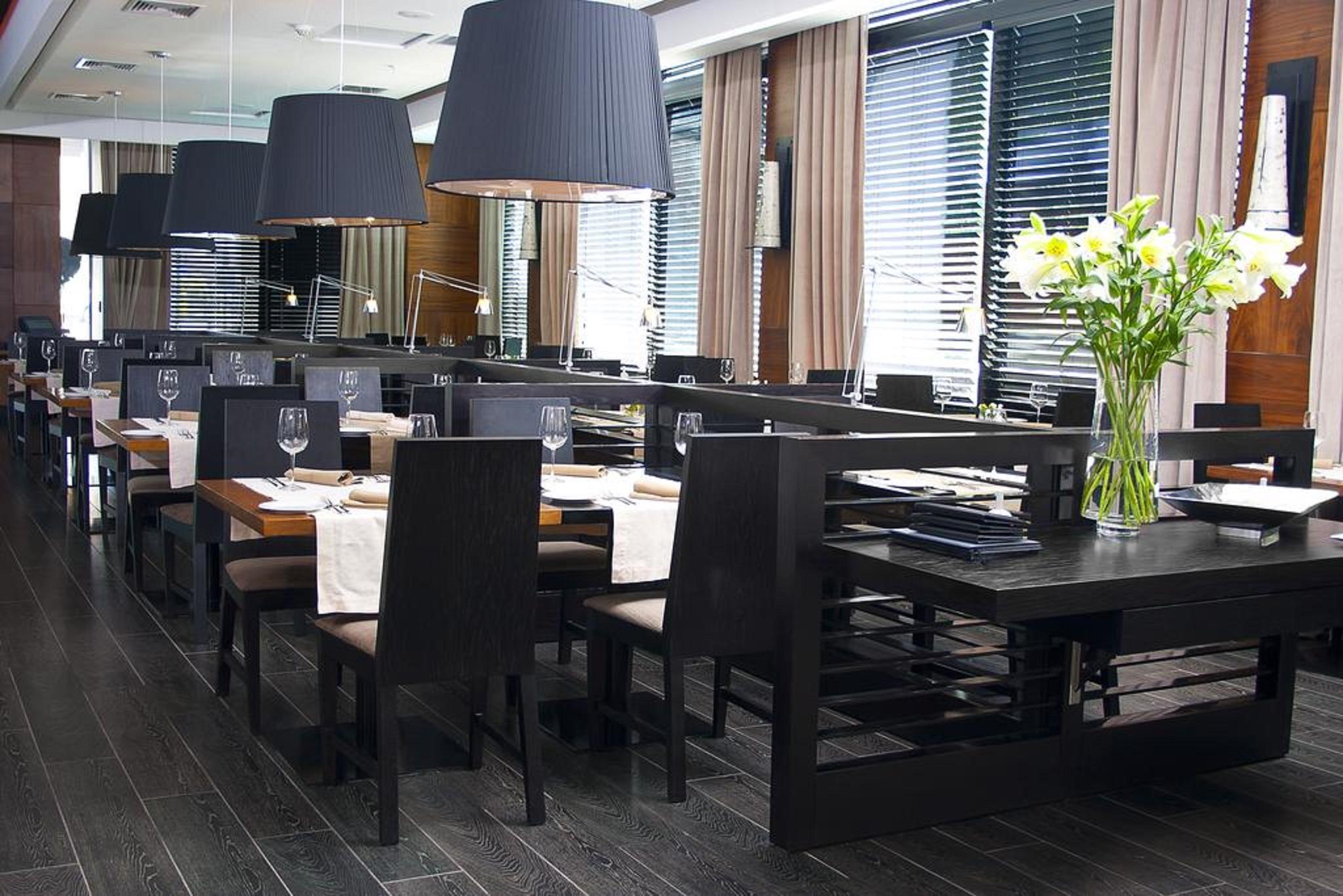 Wyndham Santiago Pettra Hotel Ngoại thất bức ảnh Restaurant