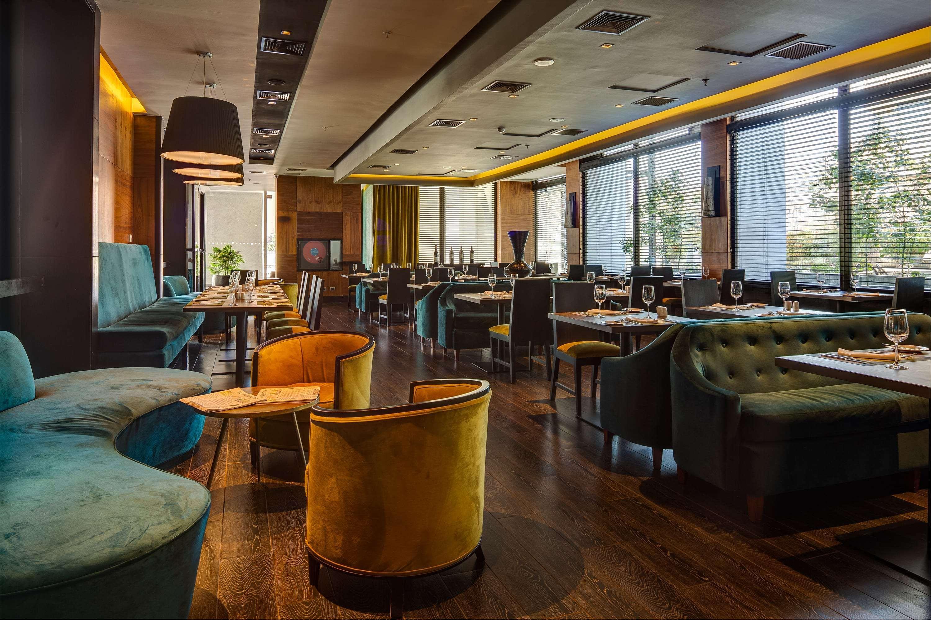 Wyndham Santiago Pettra Hotel Ngoại thất bức ảnh Restaurant